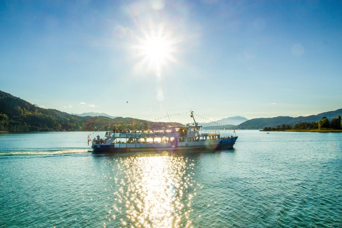 Boat Trip round Lake Wörthersee with a Visit to Klagenfurt Town